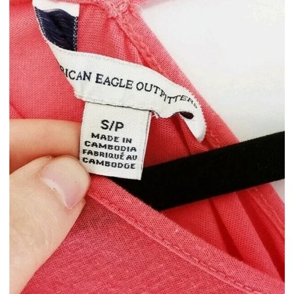 American Eagle size Small Coral 3/4 Sleeve Top - Picture 3 of 4